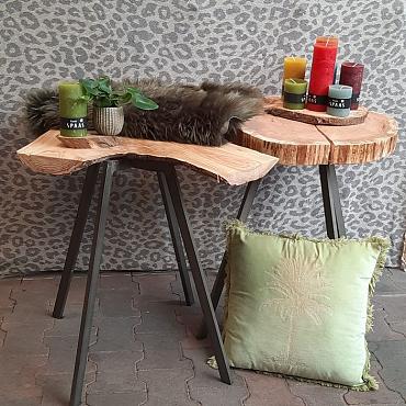 Bijzettafel Atlasceder afmeting  rond 57 cm x 65 cm hoog